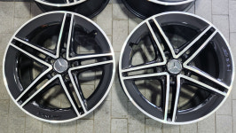 19인치 신형 벤츠 CLA45AMG 블랙폴리쉬 커스텀 정품 순정휠 1대분 [PCD112 / 5홀] : 휠모아