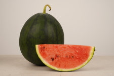고창황토배기유통 아삭아삭 시원시원 수분가득 프리미엄 고창 흑수박 하우스수박 8-10kg : 농업회사법인 고창황토배기