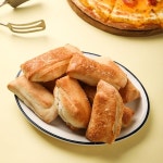 [리틀크레이지피자] 동작구맛집 치즈브레드 12개입+수제소스 [매주 수요일 출발] : 띵굴마켓