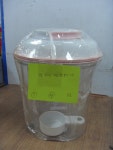 엄빵 펫프레쉬 자동 진공용기 진공 사료통 2개 중고 : 싸게 다팜