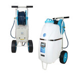 원예용분무기 연속분사 고압 농약 방역 배부식 연무 MADE IN KOREA 논 밭 하우스 호스릴 장착 주행식 20리터 40리터 자동 충전식 분무기... 