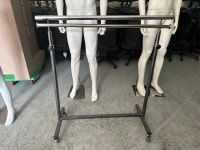 이동식 행사용 일자 행거 블랙 철제 스텐 옷가게 의류매장 업소용 야외 튼튼한 세탁소 : 우주중고가구