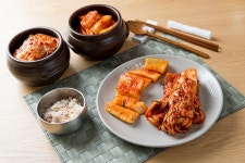 상무팥죽김치 / 상무팥죽 무우 김치 / 국내산 100% 전라도 김치 1.2 kg : 상무팥죽김치
