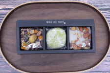 3구답례떡 ( 영양떡 두텁떡 팥시루떡) 30개 퀵비포함 : 행복을 빚는 떡장이