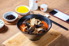 국내산 손질 세척 자숙피홍합 1kg : 앞치마수산