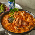 캠핑음식 요리 맛집 밀키트 기승전골 한우대창 한우곱창전골 소 : 기승전골