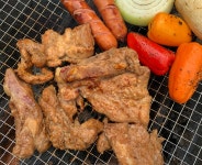 원 국내산돼지갈비 원육만 1kg 양념고기 캠핑요리 숯불갈비 한돈 선물세트 : 고기한사람들