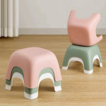 [단독] 1+1 미끄럼방지 욕실의자 발받침대 소형 화장실의자 욕조 목욕탕 의자 : 무타공마켓