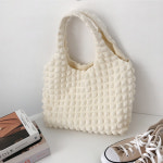 담찌마켓 퀄팅 제니백 구름 빅사이즈 에코백 엠보 폼폼 퀄티드 누빔가방 캔버스 보부상가방 여행보조 오버사이즈 짐가방 니트 남방코디 버블... 