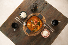 부대찌개 밀키트 캠핑용 술안주 간편식사 저녁메뉴 맛집 [황소집 부대찌개] 2~3인분 : 황소집