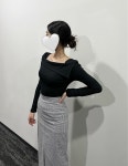 [올해의 BEST] 여성 청순 오프숄더 슬림핏 우아스퀘어크롭티 : 란다클로젯