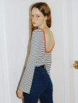 [살롱드욘] 백 포인트 스트라이프 티_ 화이트 [Back Point Stripe T_ White] : 살롱드욘