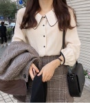 여성 봄 가을 블라우스 긴팔 넥라인 소매 배색 포인트 데일리 : 다이썸스토어