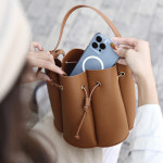 소가죽 플라워버킷백 DIY 키트 가죽공예 가방 만들기 (+온라인영상) : 당신의 가죽