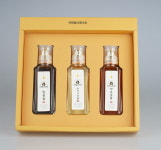 지리산향이 가득한 산청 벌화분,생화분,천연벌꿀 2.4kg 아카시아,야생화,밤꿀,500g,300g,선물세트 : 지리산담쟁이농원