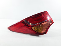 현대 싼타페DM LH 운전석 트렁크 리드 후미등 92401-2W130 : 주식회사 알비오토