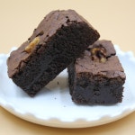 쌀브라우니 글루텐프리 100%쌀가루로 만든 찐한 초코 쌀브라우니 / 꾸덕촉촉  퍼지브라우니 : 생각하는곰