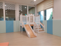 원목 미끄럼틀 실내 놀이터 어린이집 유치원 초등학교 키즈카페 놀이시설 : 신씨네나무이야기