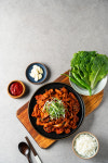 직화연구소 매콤 달달한 제육볶음 고추장불고기 : 직화연구소