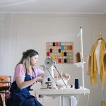 HAITRAL 54-Spool Sewing Thread Holder, Wall-Mounte : 고고셀러