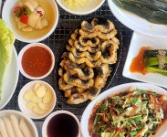 풍천 생 바닷 손질 : 칸의 후예들