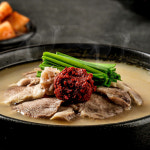 동백국밥 프리미엄 한돈 돼지국밥 570g 1팩+1팩 : 동백국밥