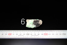 1개(6번) - 에메랄드 프리폼 덤블 47.35 by 29.04 by 21.37mm : beadsonfarm