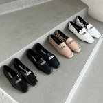 JA-J3177여성로퍼 에나멜 실버장식 단화 : 비알상사