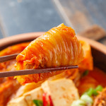 두배마니 묵은지 돼지고기 김치찜 1kg 국내산 배추 묵은지찜 밀키트 캠핑음식 : 두배마니