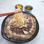 국내산 한우 소머리 수육 우설 500g 3~4인분 우족 스지 곰탕 국밥 전골 캠핑 밀키트 안주 음식 : 강줌마