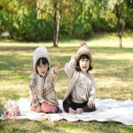 아기 손뜨개 방울 비니 숏 귀달이모자 겨울 털모자 방한모자 : 아기모자 전문