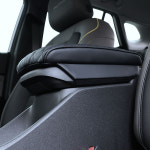 트랙스 크로스오버 전용 가죽 콘솔쿠션 차량용 팔걸이쿠션 트랙스크로스오버(블랙) : 스플리터