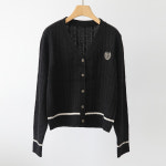 클래식 무드 미니멀 W리프 자수 꽈배기 배색 브이넥 니트 가디건 (4 colors) : l 제니트 l