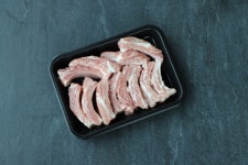 토종 흑돼지 우리흑돈 등갈비 500g 돼지고기 돼지 등갈비 립 인기상품 등갈비 우리집 고기 : 피밀리 우리흑돈