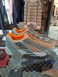 DIESEL 디젤 남성 오렌지 S PROTOTYPE V2 로우탑 스니커즈 Y03062 P5140-H9448 : 디레또