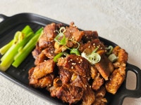 육미공감 국내산 돼지고기 냉장 돼지갈비1kg : 육미공감