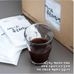 예진식품 유근피즙 ,자연산 느릅나무 뿌리 껍질만 사용, 걸쭉한 유근피진액, 12시간저온추출, 두박스구입시10포증정 : 예진식품