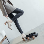 워커 여성 봄 부드러운 블랙 광택 펌프스 청키힐 : HILLZO-LYU