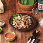 청춘불판 초벌 납작막창 250g+소스50g 막창구이 안주류 혼술안주 술안주 소스 캠핑 야식 : 마켓큐브Marketcube