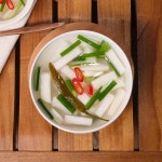 보름달김치 국내산 손수 만든 채수 동치미 물김치 2kg : 보름달 김치