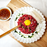다둥이네 정육점 - 초신선 한우 육회 250g 국산 암소 소고기 설도 보섭살 양념소스 포함 : 다둥이네 정육점