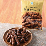 일본 패밀리마트 검은깨의 풍미가 풍부한 흑당 카린토 135g : tokyo market