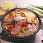 [요리어때] 온가족이 선택한 사골 부대찌개 888g : 송작가네마을