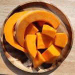 손질 늙은호박 1kg 국산 진공포장 : 품안 농장