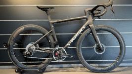 2024 에스웍스 타막 SL8 스램 RED E-Tap AXS 조립차 최상급 로드자전거 기함급 로드자전거 : 스페셜라이즈드 조세핀