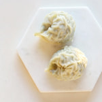 쌀집아줌마 수제왕만두 선물세트 (만두,사골육수,꽃떡,사랑떡) 어르신, 시니어, 선물 : 호호선물