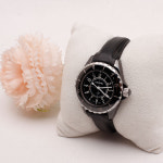 샤넬 울트라 에디션 J12 33mm ( H0680 ) 블랙 러버 풀구성 : 골드타임