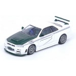 Inno 모델 스카이라인 GTRR34 Nismo RTune RHD오른손잡이용 흰색 및 녹색 카본 후드가 광산의 1/64 다이캐스트 자동차... 