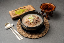 한우 소머리국밥 600g 가정간편식 즉석국 보양식 원기회복 : 찬찬식품