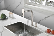 필로토 더죤테크 슈티에싱크80136 니켈 주방 와이드 수전 폭포 수전 : 키친히어로